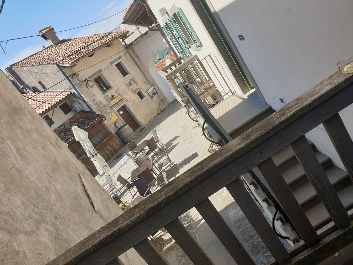 Smartno Apartmaji Sobe Josko Exterior photo